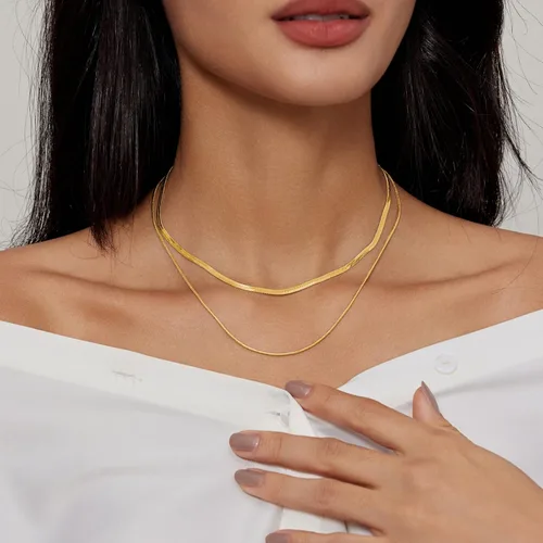 Vista 3 de Collares para mujer chapados en oro, esmeralda, corazón, apilable, gargantilla de cadena delicada, joyería para mujer, regalos simples