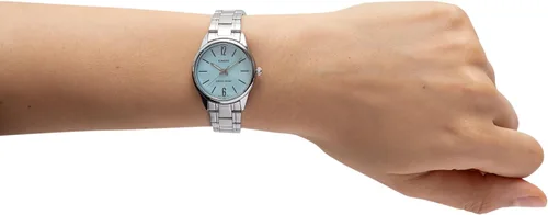 Vista 4 de Casio #LTP-V005D-2B Reloj analógico de 3 manecillas de acero inoxidable estándar con esfera azul para mujer, Azul, Reloj analógico, movimiento