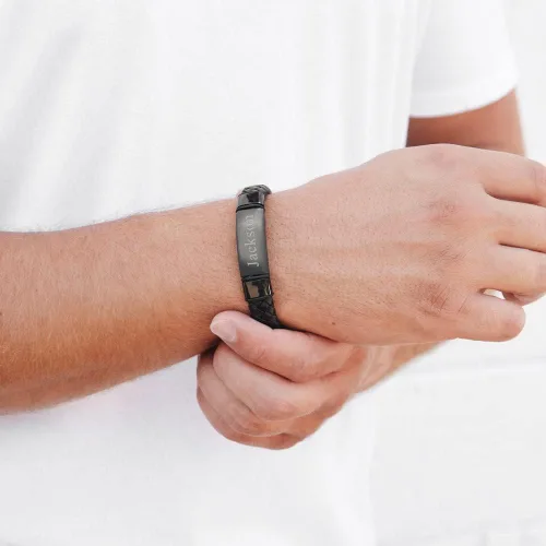 Vista 2 de EVES ADDICTION Pulseras grabadas personalizadas para hombres Pulsera de identificación negra de cuero para hombre Pulsera con nombre Personalizar