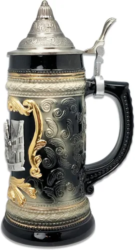 Vista 2 de Essence of Europe Gifts OktoberfestHaus - Jarra de cerveza alemana de Rothenburg con emblema de metal en una jarra de cerámica con tapa de 0,6