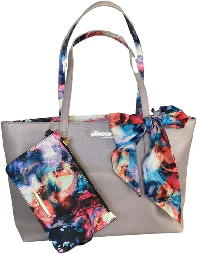 Vista 5 de Betsey Johnson XO Zaria - Bolso de mano y bandolera con pulsera y bufanda color acuarela, Negro Floral