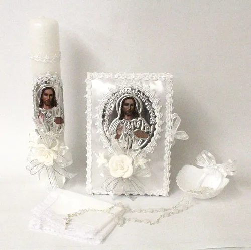 Vista 3 de Elegante hecho a mano 5 piezas Jesús Foil Picture Lace Bautismo Bautizo Conchas Juego de velas Favores Chica Niño Blanco Conjunto de Bautizo Español