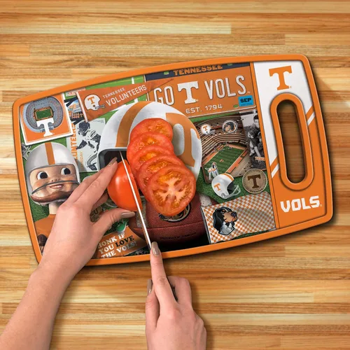 Vista 17 de YouTheFan NCAA Retro Series Tabla de cortar