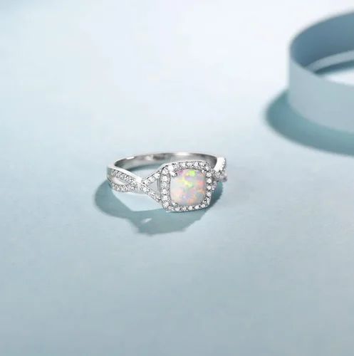 Vista 3 de FANCIME Anillos de ópalo creados con piedra natal de octubre, plata de ley, 4 puntas, halo de ópalo de fuego blanco, circonita cúbica, anillo