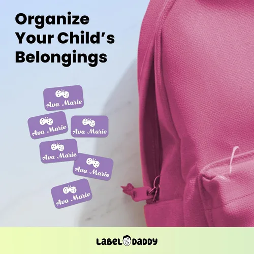 Vista 7 de Label Daddy Etiquetas de nombre personalizadas para niñas, etiquetas de nombre impermeables de tamaño individual para niños, sin planchado y Mariposa