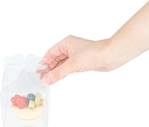 Vista 12 de Restaurantware - Cajas de recuerdo de boda de 2.8 x 2.4 pulgadas, 100 cajas de dulces transparentes con parte superior de trébol. Para bodas, baby