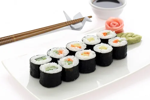 Vista 3 de Helen's Asian Kitchen Alfombrilla de sushi, 9.5 x 8 pulgadas, bambú natural (paquete de 2)