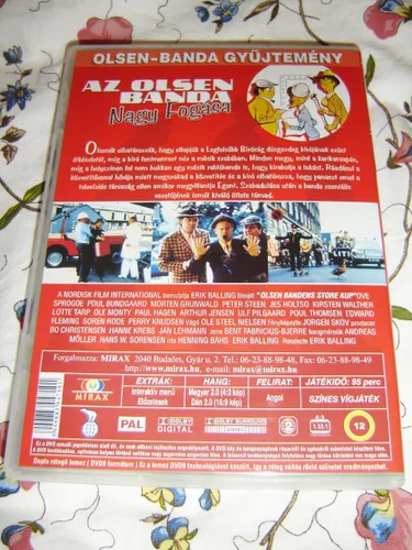 Vista 3 de Olsen Bandens Store Kup (1972)/Az Olsen Banda Nagy Fogasa - 4. resz/The Olsen Gang's Big Score