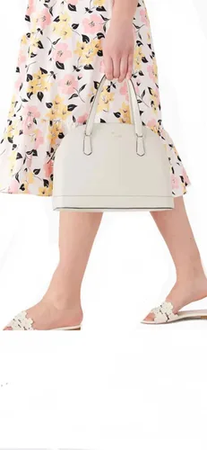 Vista 4 de Kate Spade Sadie Dome - Bolso cruzado de cuero Saffiano, Lila Luna
