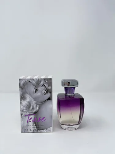 Vista 4 de Paris Hilton Tease Eau De Parfum Espray, 3.4 onzas