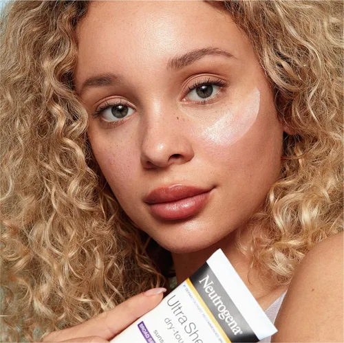 Vista 4 de Neutrogena Ultra Sheer Dry-Touch Protector solar, SPF 45, 3 onzas líquidas (3.0 fl oz)