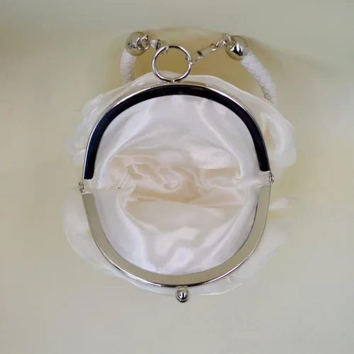 Vista 4 de Mily Bolso de noche de satén para mujer con forma de flor