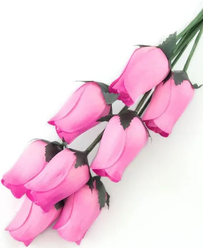 Vista 10 de 6 rosas de madera negras medio abiertas para manualidades, ramos personalizados y otros proyectos. 16 colores para elegir. Negro