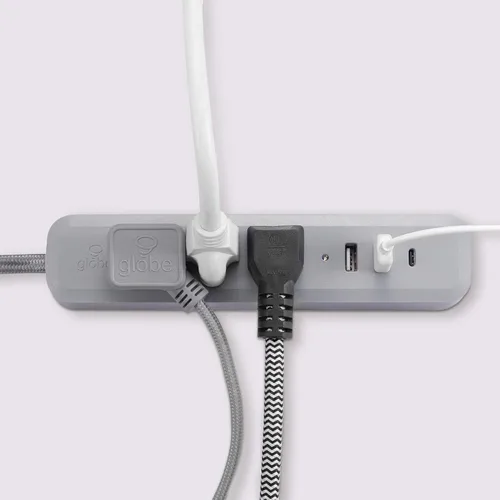 Vista 3 de Globe Electric Designer Series 78551 - Regleta de alimentación USB con protector de sobretensiones de 3 tomas, 2 puertos USB-A, 1 puerto USB-C