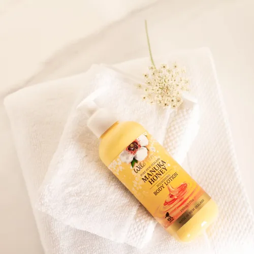 Vista 2 de Wild Ferns Loción Corporal Nutritiva Miel de Manuka