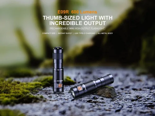 Vista 6 de Fenix Linterna EDC E09R, 600 lúmenes USB-C recargable, con organizador
