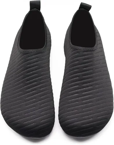 Vista 4 de Zapatos de agua para hombre, mujer, niños, pies descalzos de secado rápido, deportes de playa y natación sin agujetas.