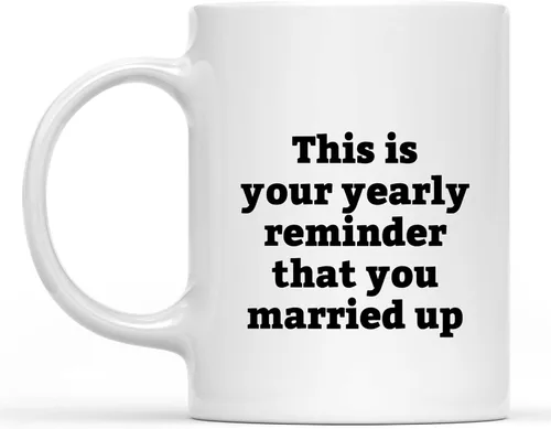 Vista 25 de Taza inspiradora y sarcasmo con texto en inglés "A Truly Great Doctor is Hard to Fond", regalos inspiradores y sarcasmo para hombres y mujeres
