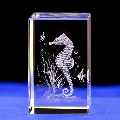 Vista 2 de Modelo de estatua de caballito de mar de cristal de cristal, arte de figura de caballito de mar grabado con láser 3D, cubo de cristal de animal