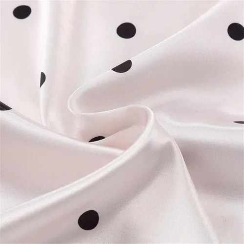 Vista 4 de TBUIALL Pijamas para bebés y niñas de primavera y verano con estampado de dibujos animados y pantalones cortos de manga corta con purpurina