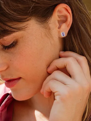 Vista 2 de ChicSilver Aretes de plata de ley 925 con forma de corazón, redondo, pera, esmeralda, piedra natal con halo para mujer, joyería de cumpleaños