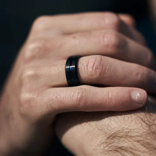 Vista 5 de Greenpod - Anillo de boda, de tungsteno, para hombre, 1564, 2064 y 2564 pulgadas, frase I love you grabada, ranura central fina de color azulrosa