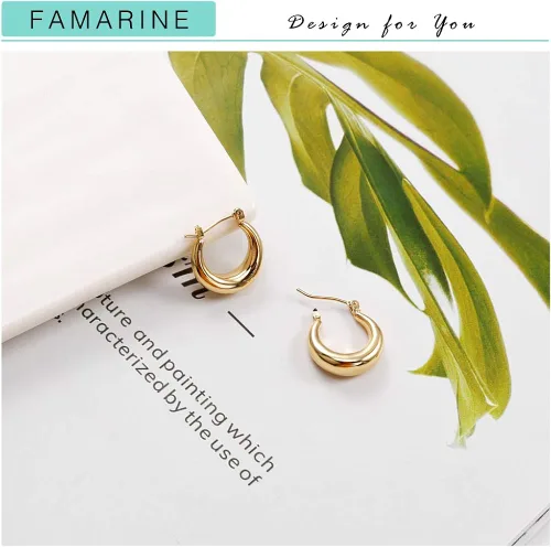 Vista 4 de FAMARINE Aretes de aro pequeños chapados en oro de 14 quilates, delicados aretes minimalistas abiertos para regalo de mujer