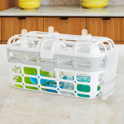 Vista 2 de Munchkin® Cesta para Lavaplatos de Alta Capacidad, 1 Paquete, Gris