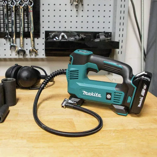 Vista 6 de Makita DMP180SYX Kit de inflador inalámbrico de iones de litio LXT® 18V (1.5Ah)