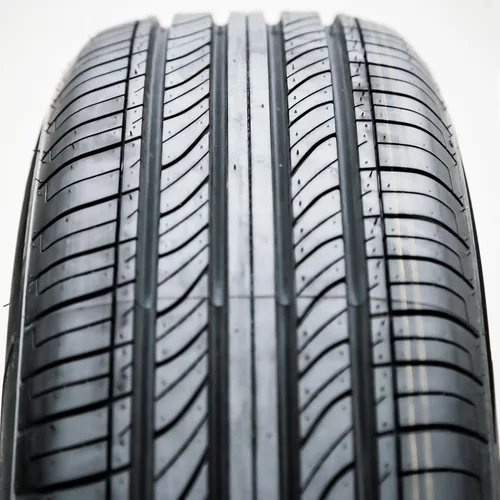 Vista 2 de GT Radial Champiro Ecotec - Neumático radial de turismo para automóvil de pasajeros para todas las estaciones 205/50R17 205/50/17 205/50-17 89V