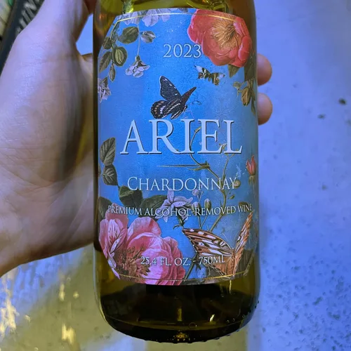 Vista 2 de Ariel NA Vino sin alcohol Cabernet Sauvignon + Chardonnay blanco Total 12 botellas
