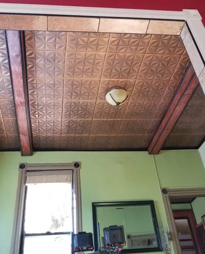 Vista 4 de À LA MAISON CEILINGS R103 Perceptions - Azulejo de techo de espuma (21.6 pies cuadrados/caja), paquete de 8, color blanco liso