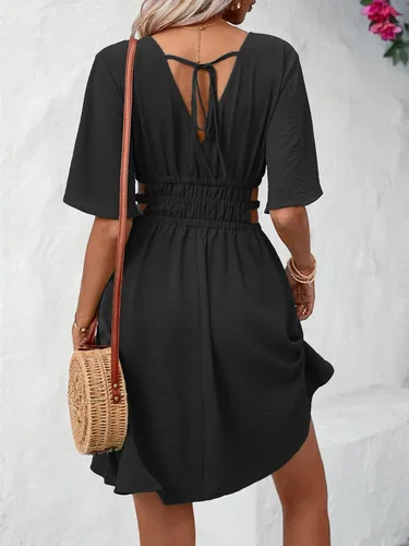 Vista 2 de Milumia Vestido corto acampanado con cuello en V y mangas de mariposa para mujer