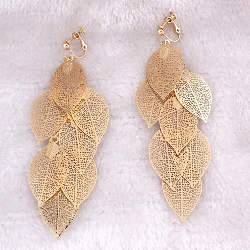 Vista 2 de Grace Jun - Aretes colgantes de varias capas hechos a mano con clip para mujer, no se necesitas tener las orejas perforadas