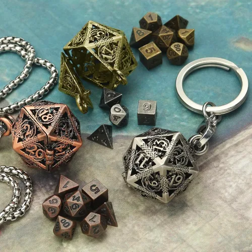 Vista 7 de Haxtec Mini Juego de Dados de Metal D&D con Estuche de Collar Hueco - Llavero Portátil de 7 Piezas Plata antigua