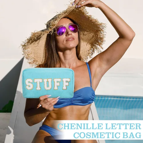 Vista 6 de Pinkunn 4 Piezas Bolsas de Maquillaje Preppy Bolsas de Chenilla con Letras de Viaje Organizador Facial Piel Cabello Higiene Cosmética Bolsa de Aseo