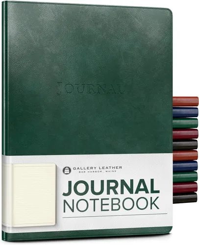 Vista 29 de Diario de cuero Gallery Leather - Elaborado en Maine, EE. UU. - Elegante cuaderno de escritura de cuero con 192 páginas rayadas - Un espacio