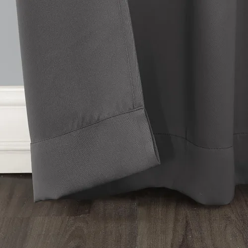 Vista 201 de Sun Zero Easton Panel de Cortina Opaca con Ojales de Ahorro de Energía, 40" x 63", Gris, Gris Raíz = {'valor': "['Gris']"}