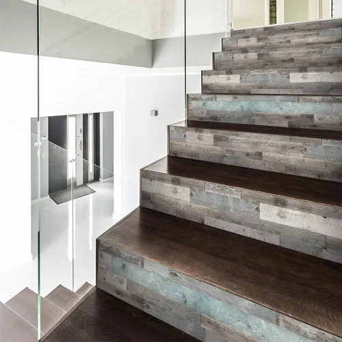 Vista 7 de funlife 3 tiras de calcomanías de vinilo autoadhesivas para escaleras, murales para escaleras, 39.37 x 7.09 pulgadas, gris ceniza Madera gris ceniza