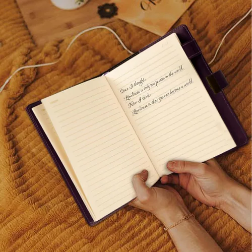 Vista 8 de TIEFOSSI Diario de cuero de constelación con cerradura, diario de luna y sol del zodiaco para escribir, cuaderno B6 con papel rayado para mujeres