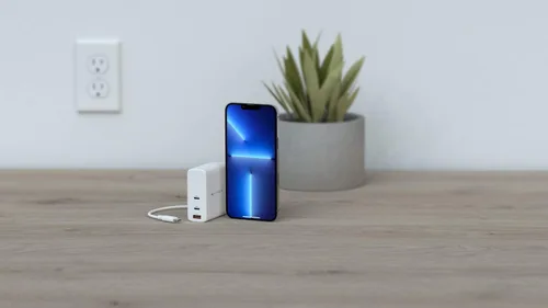 Vista 3 de Hyper Juice - Cargador USB-C PD 3.1 de 140 W - Solo EE. UU