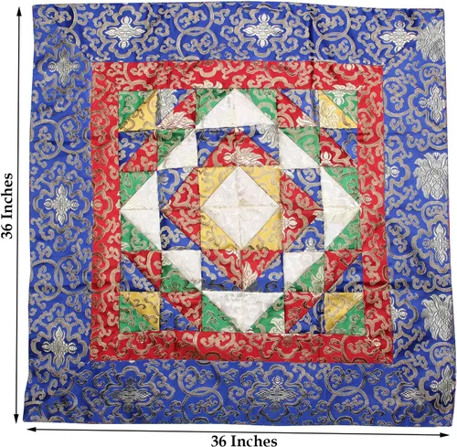 Vista 2 de Camino de mesa de brocado de seda budista tibetano, cubierta de santuario, mantel de altar, cubierta de mesa (36 x 36 pulgadas)