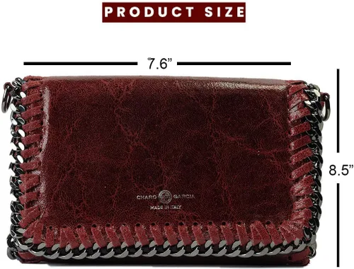 Vista 2 de Bolso bandolera pequeño para mujer con correa desmontable fabricado en Italia.