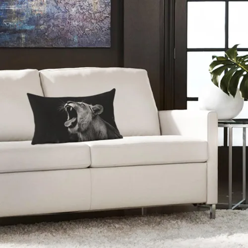 Vista 2 de AOYEGO Funda de almohada de león de 12 x 20 pulgadas, diseño de leones rugientes de animales salvajes con lengua larga, dientes afilados, fundas