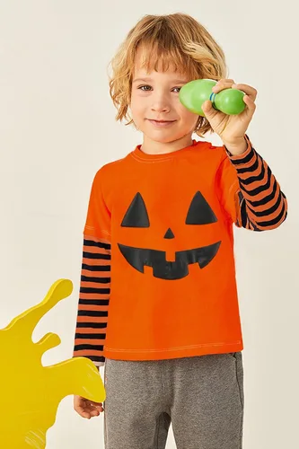 Vista 3 de Camiseta de Halloween para niños pequeños y niñas, con cara de calabaza que brilla en la oscuridad, esqueleto y dinosaurio, camiseta de manga larga