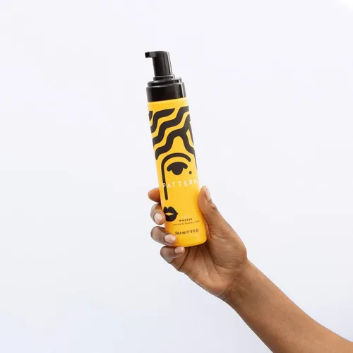 Vista 9 de PATTERN Beauty by Tracee Ellis Ross Curl Mousse 8 fl oz - Volumen y sujeción para cabello rizado 3a-4c