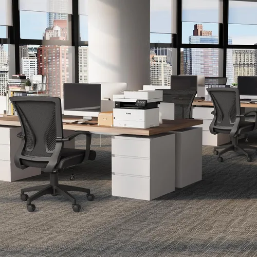 Vista 2 de Furmax Silla de oficina ergonómica de escritorio para computadora, silla de malla, respaldo medio, soporte lumbar giratorio con reposabrazos