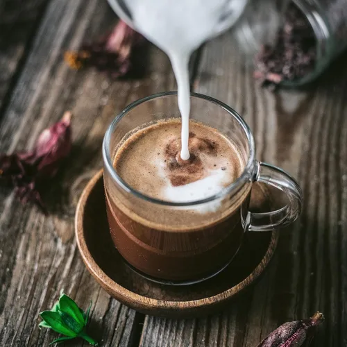 Vista 3 de Lunation Hormona Chocolate caliente Cacao orgánico en polvo y adaptógenos de apoyo Ingredientes de sincronización de ciclo femenino Setas