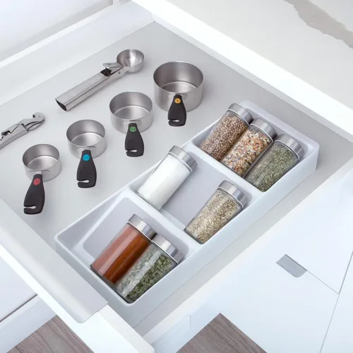 Vista 2 de Smart Design Cajón de plástico para especias de 3 secciones, forro y pies antideslizantes, sin BPA, tarros de condimentos, almacenamiento