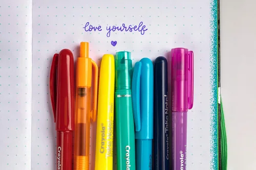 Vista 9 de Crayola Bolígrafos de gel de colores para niños y adultos, bolígrafos lavables de punta media, 14